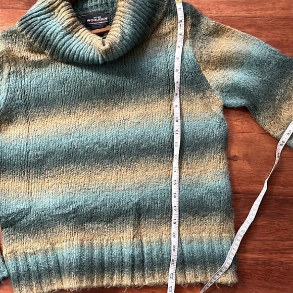 WOOLRICH vintage jade green and gold wool blend cowl neck sweater size medium - Picture 5 of 7